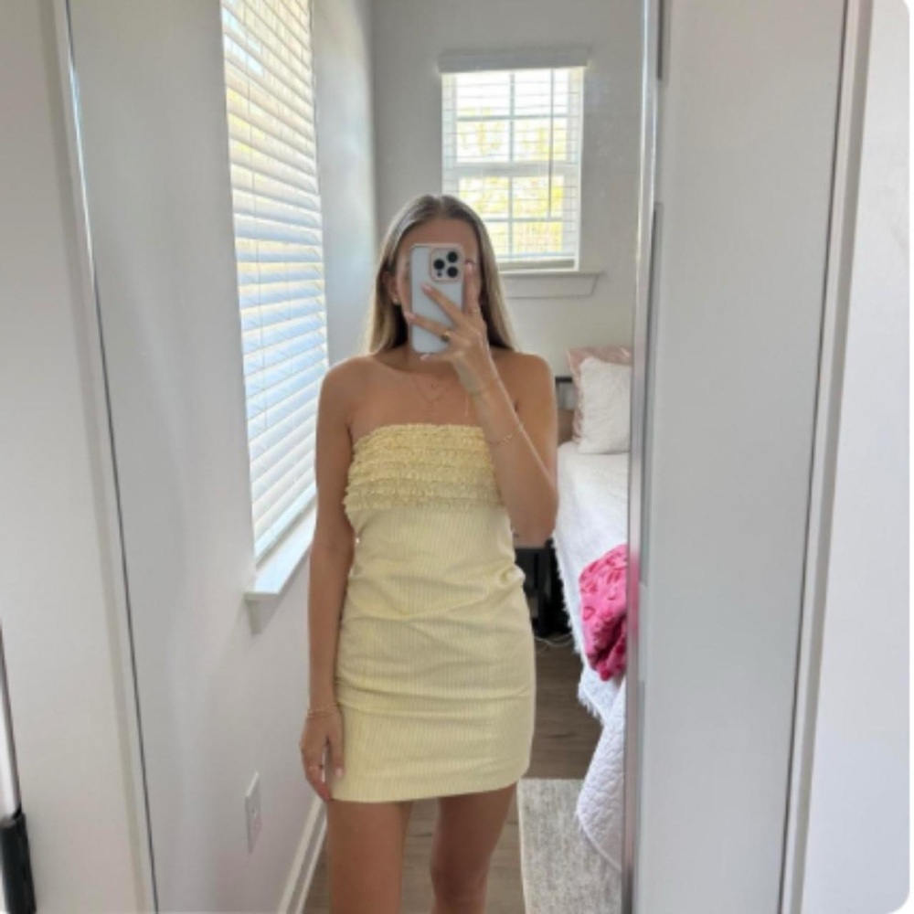 Lilly Pulitzer Yellow Strapless Bodycon Dress